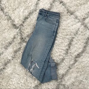 Ripped Boyfriend Jeans